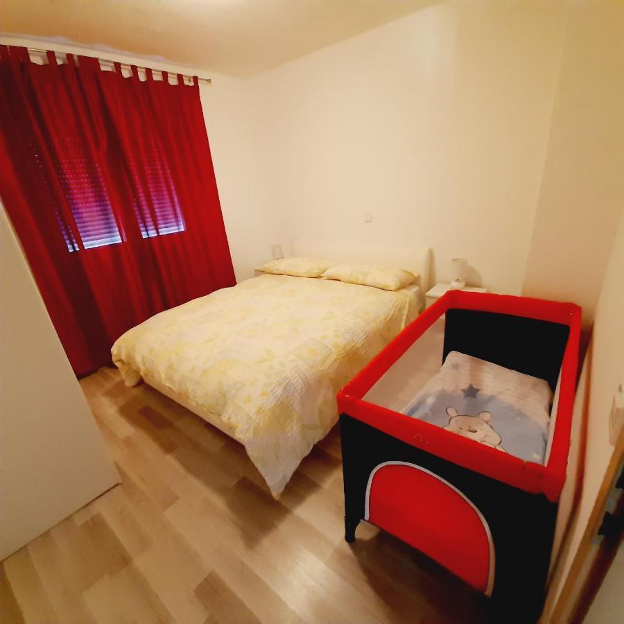 Apartment Lumago Kaštela Kültér fotó