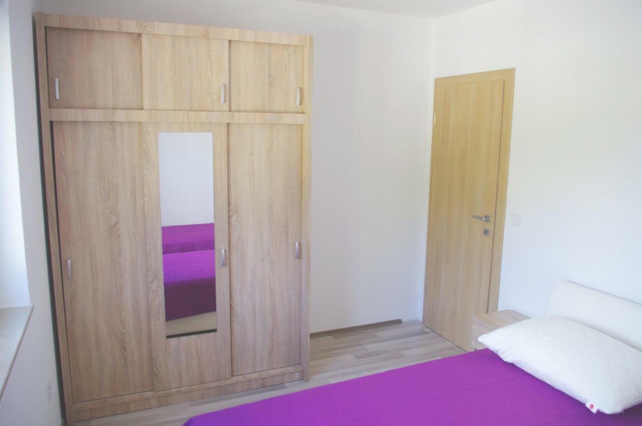 Apartment Lumago Kaštela Kültér fotó
