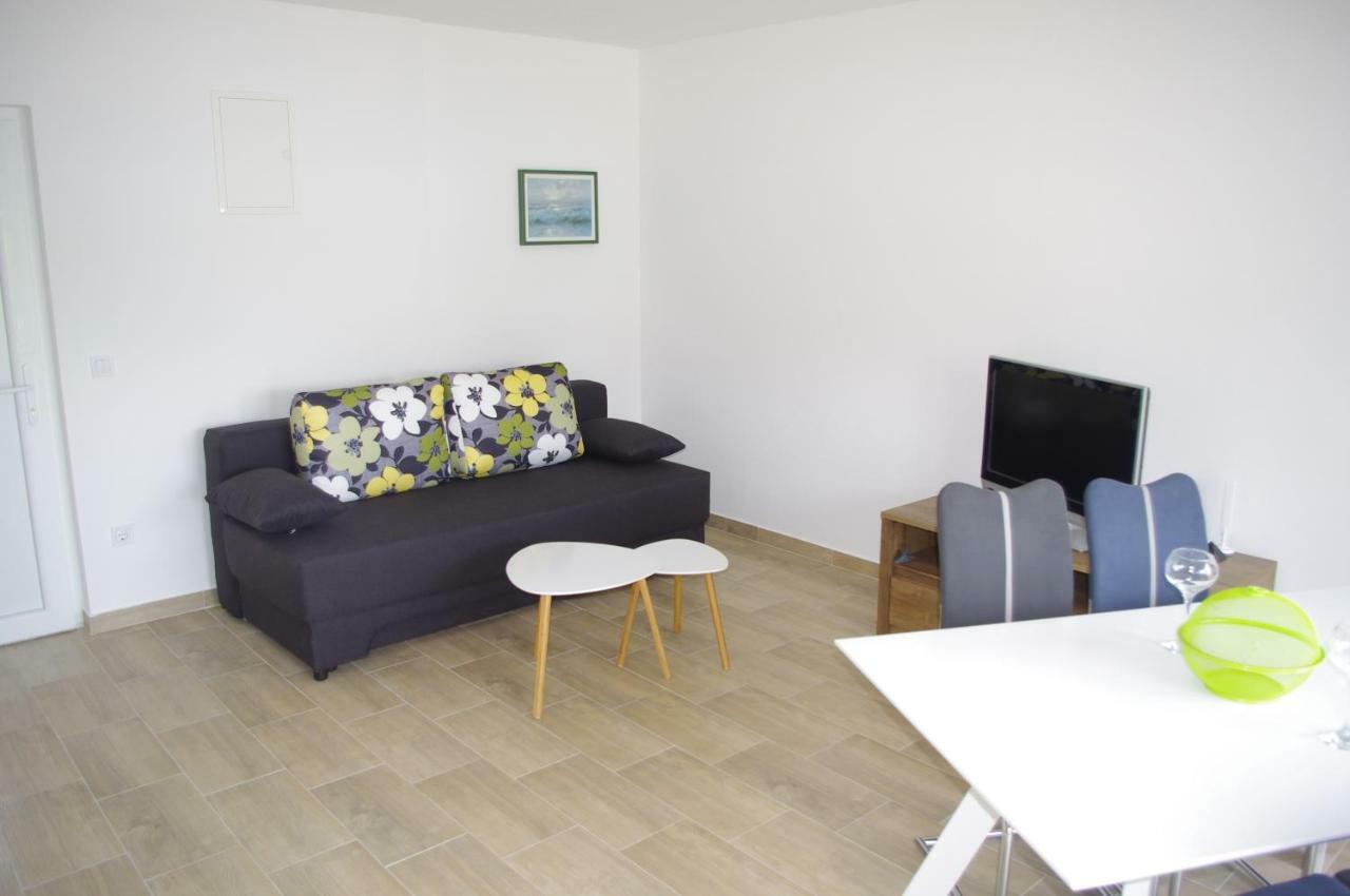 Apartment Lumago Kaštela Kültér fotó